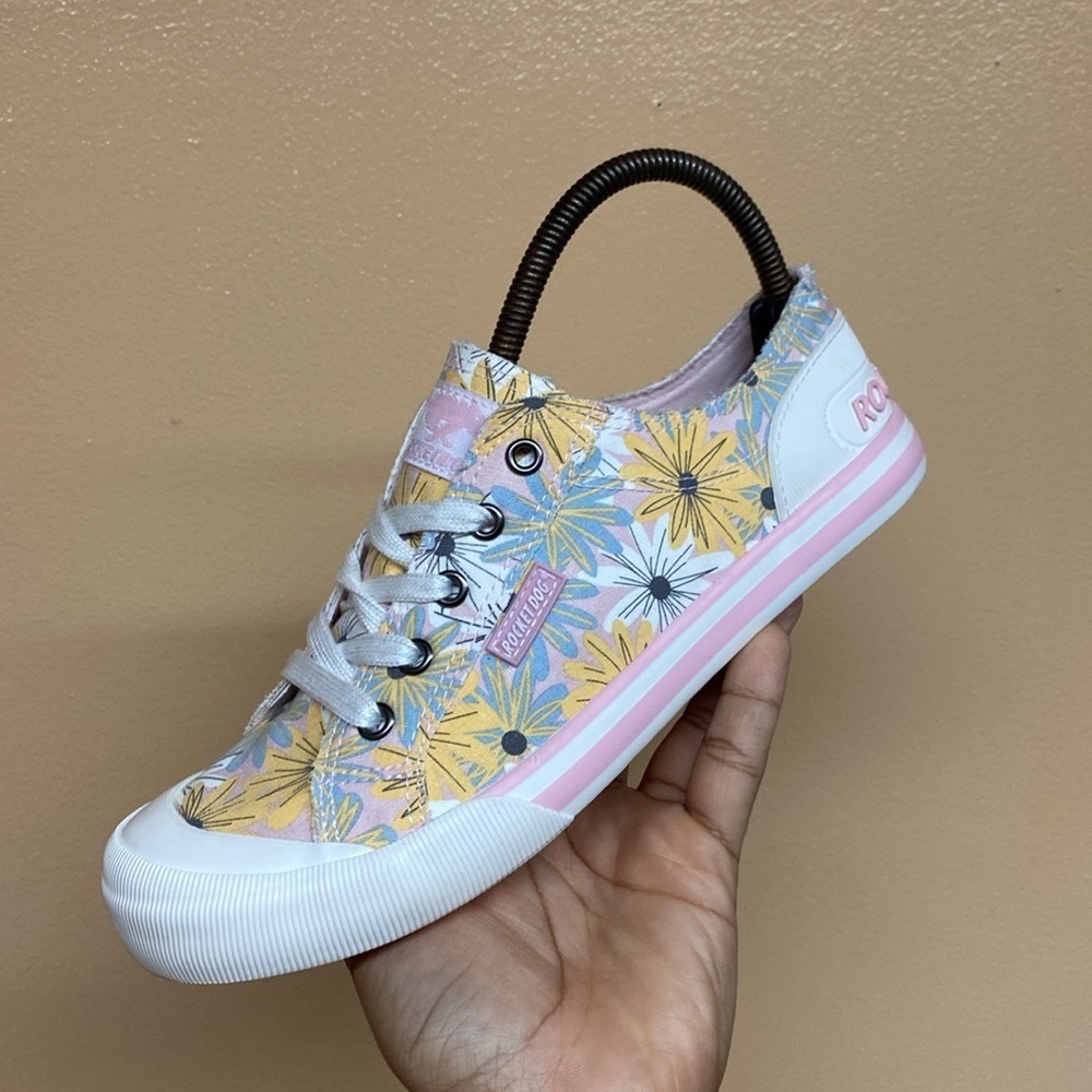 Rocket Dog Jazzin Floral Print Sneakers - Picture 10 of 16